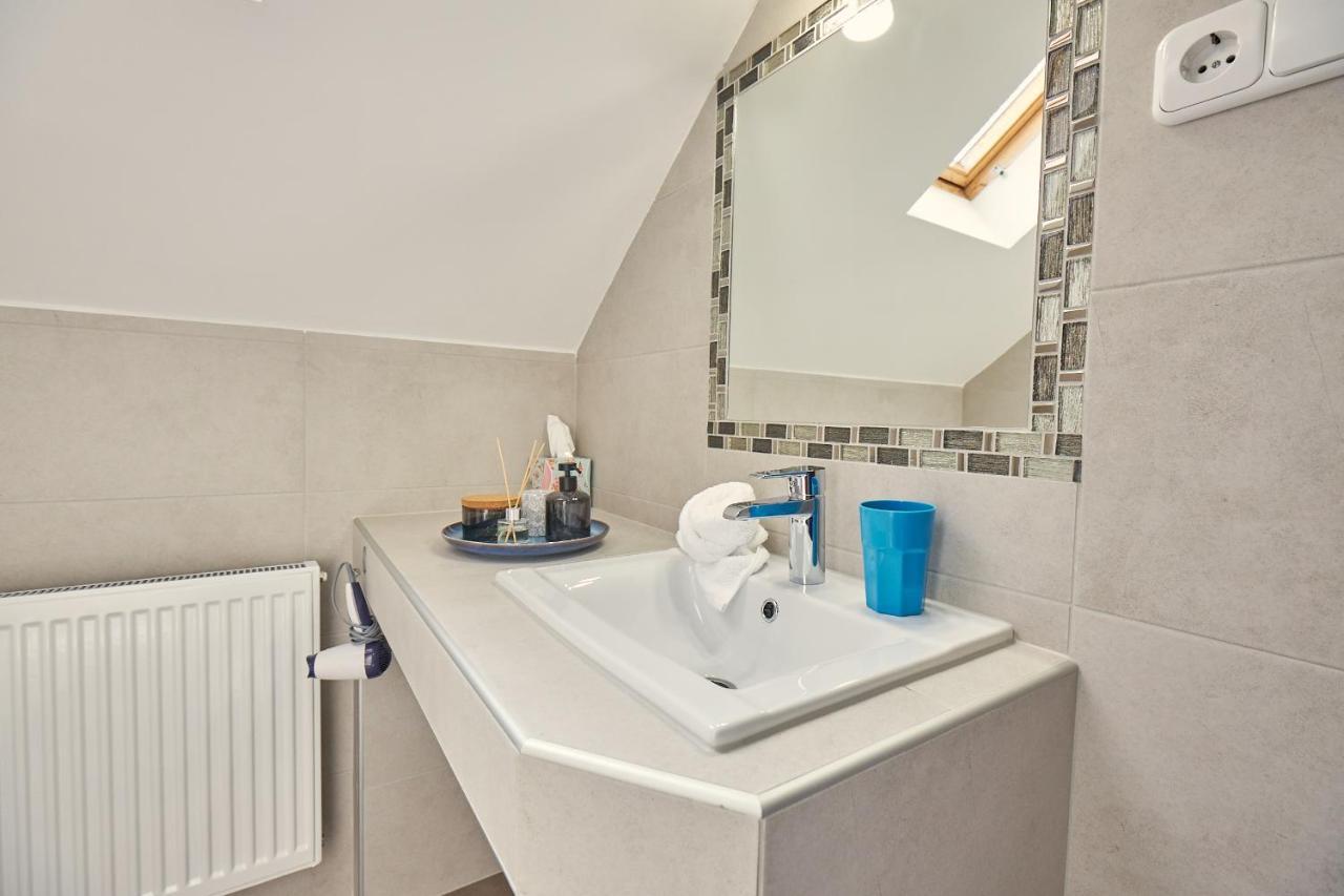 Amulett Studios Apartment Hajdúszoboszló 外观 照片