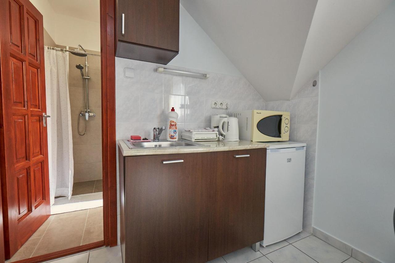 Amulett Studios Apartment Hajdúszoboszló 外观 照片