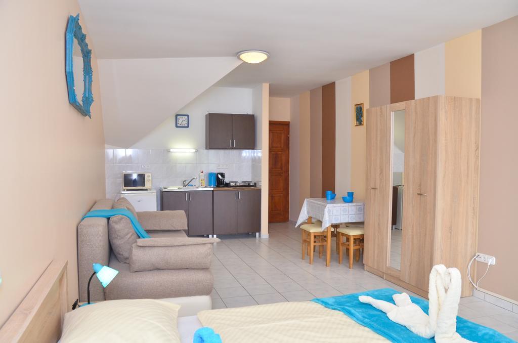 Amulett Studios Apartment Hajdúszoboszló 外观 照片